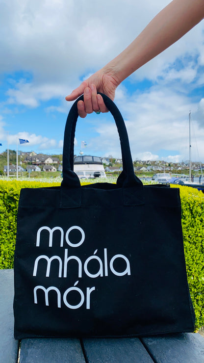 MO MHÁLA MÓR in RICH BLACK